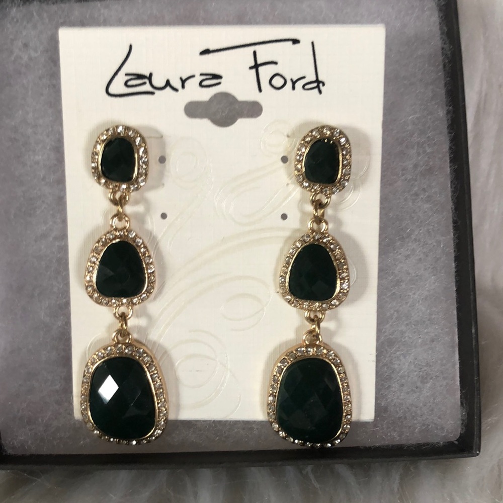 New women’s earrings